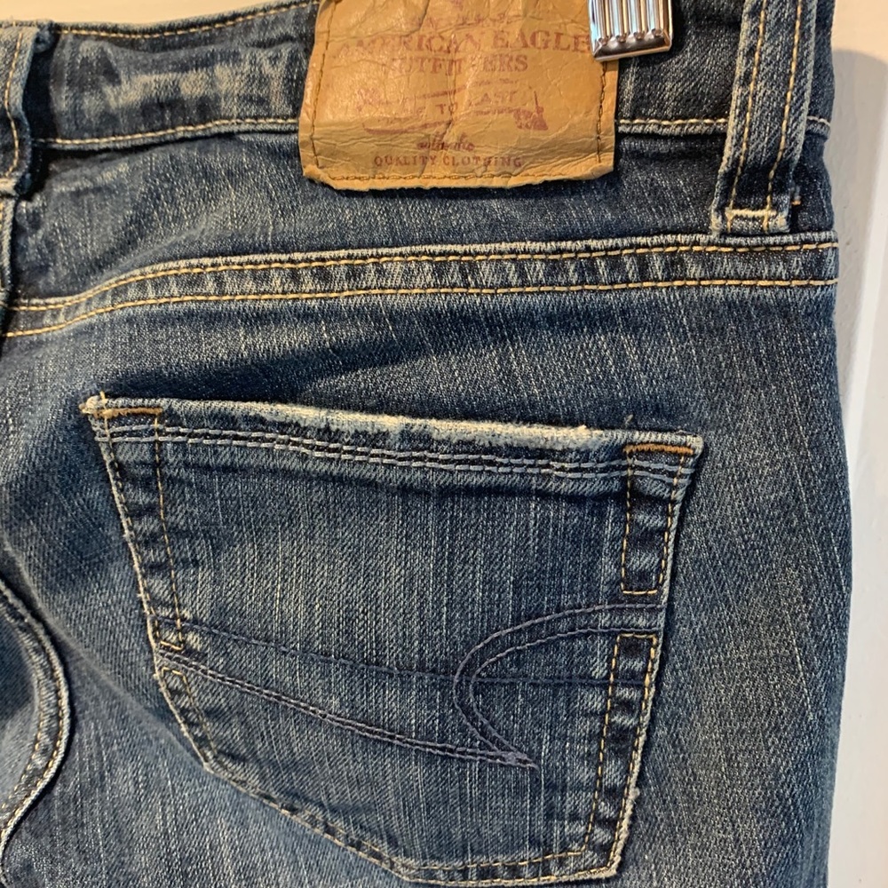 American Eagle straight jeans